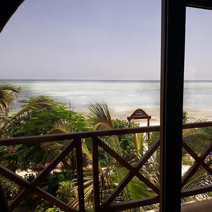 Clove Island Villas & Spa Makunduchi Bagian luar foto