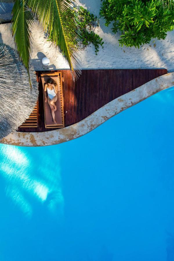 Clove Island Villas & Spa Makunduchi Bagian luar foto