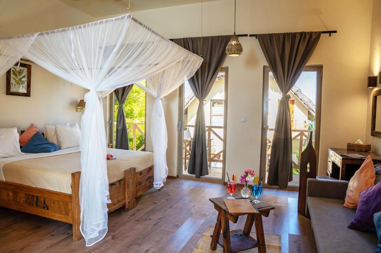 Clove Island Villas & Spa Makunduchi Bagian luar foto