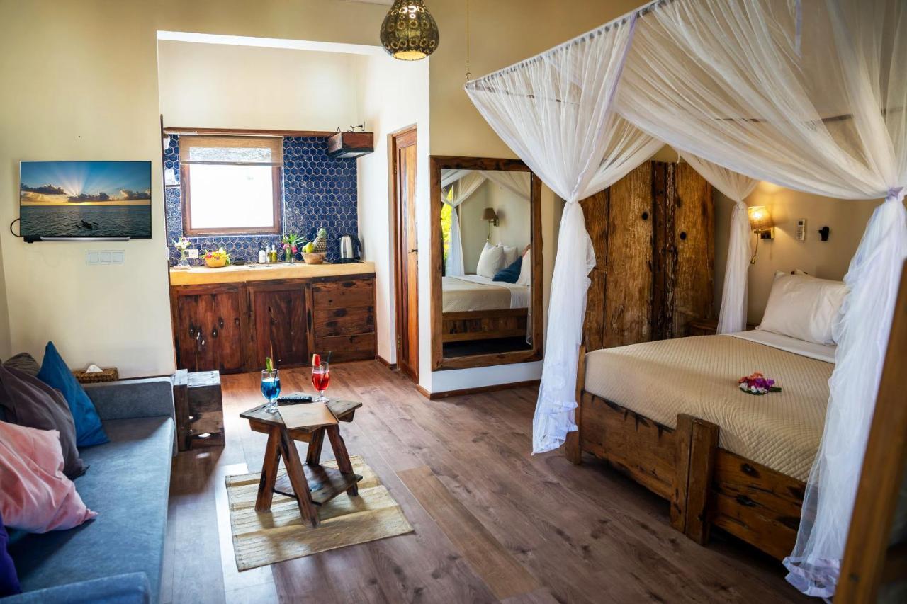Clove Island Villas & Spa Makunduchi Bagian luar foto