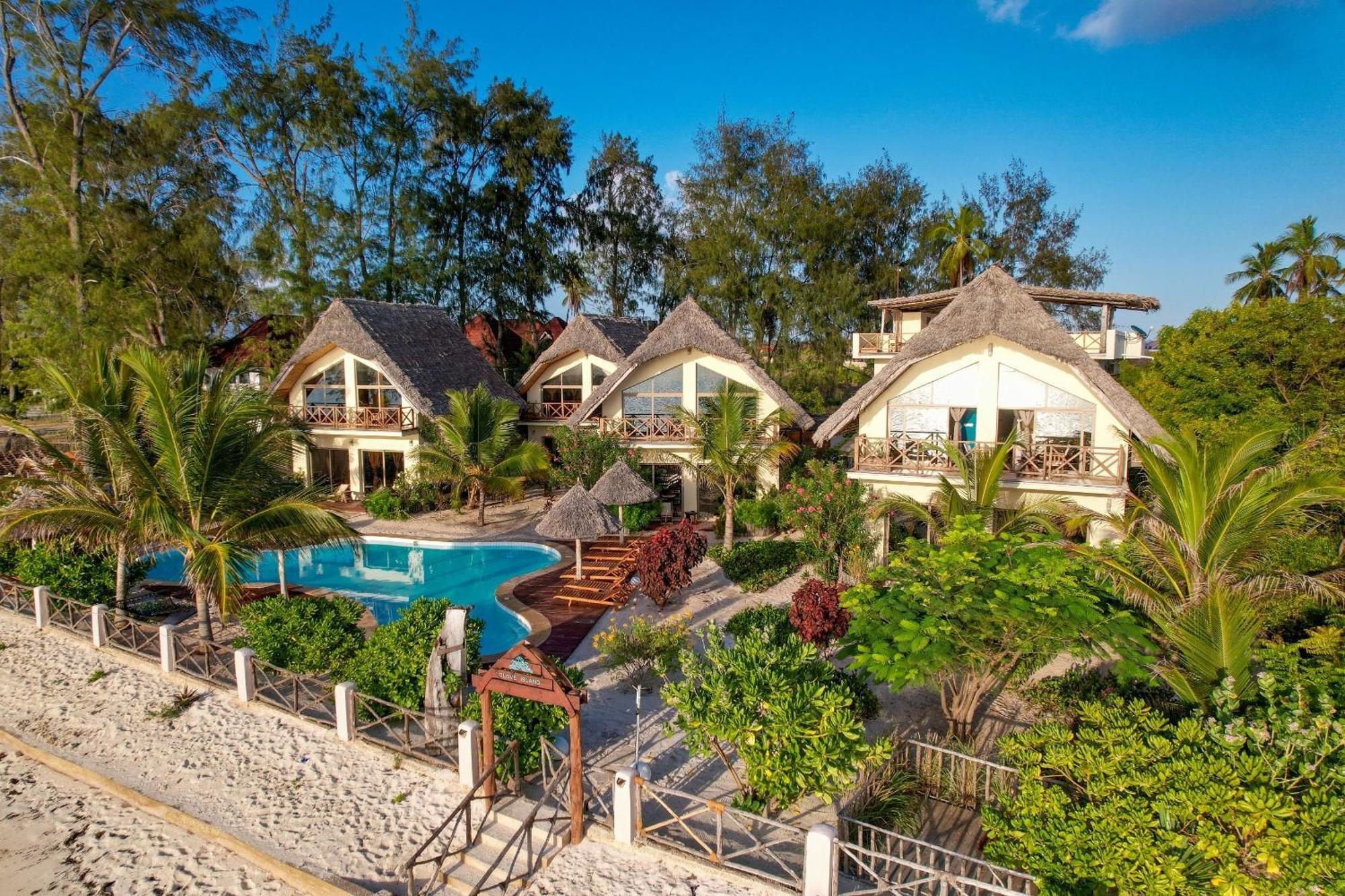 Clove Island Villas & Spa Makunduchi Bagian luar foto